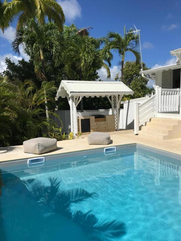 Villa La Belle Creole Saint-Francois  Exteriör bild