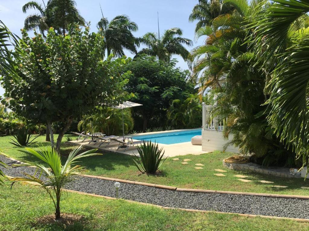 Villa La Belle Creole Saint-Francois  Exteriör bild